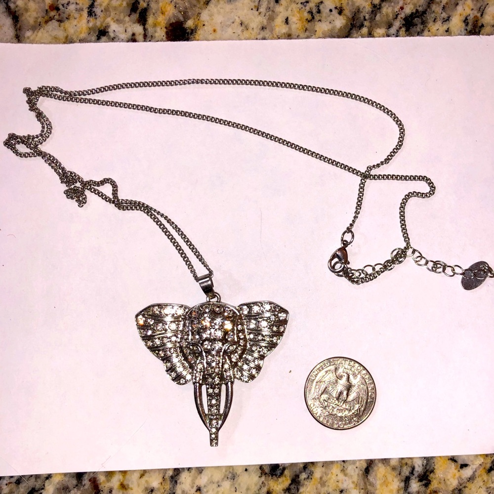 🐘 etc! Rhinestone Elephant Head Pendant Necklace Silver Tone